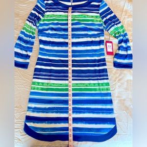 Vince Camuto NWT size 6 striped dress
